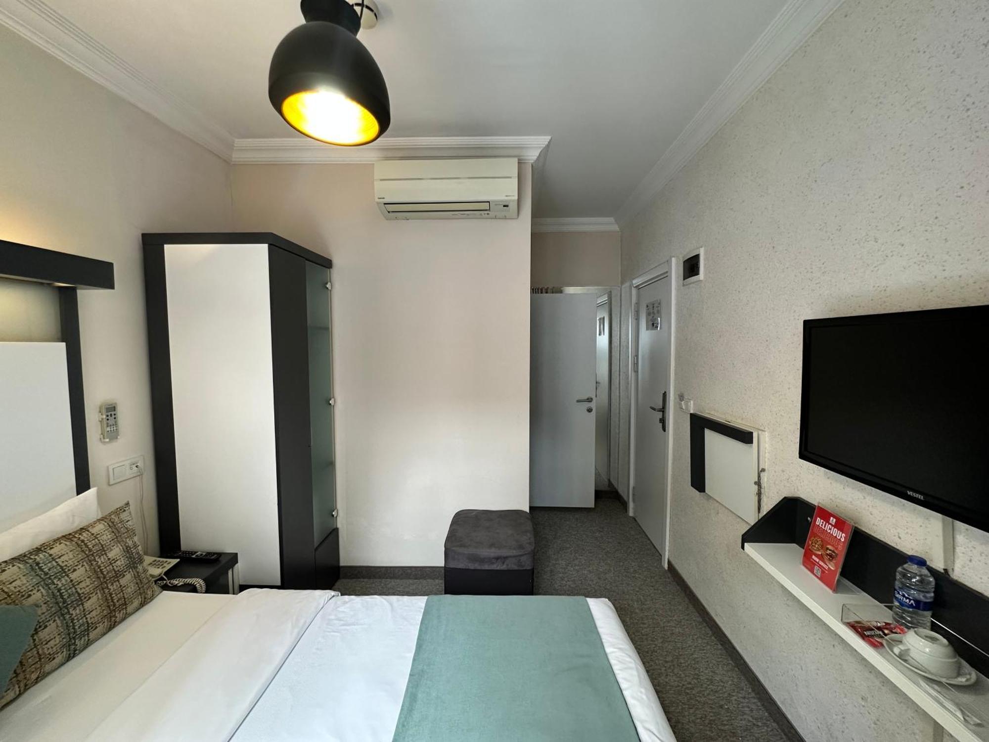 Hotels And Suites Platine Istanboel Buitenkant foto